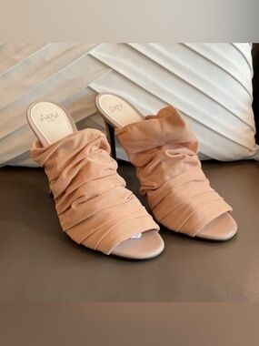 Alevi Milano nude ruched mesh mules US6